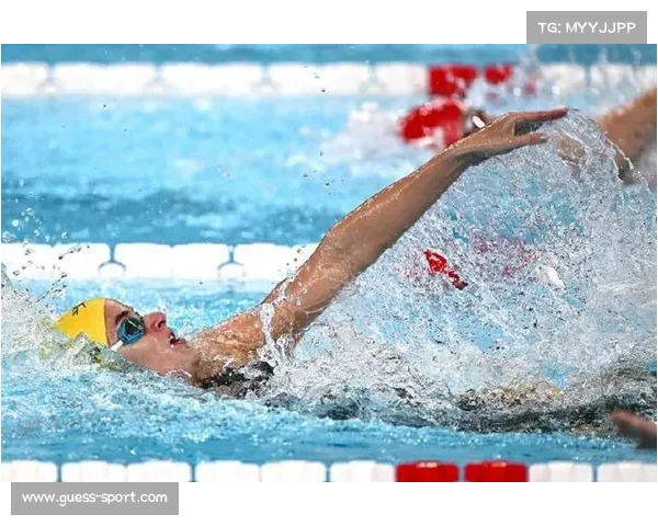 游泳世锦赛提升50%自由泳特写镜头 水下轨道摄像机捕捉划臂细节 游泳世锦赛提升50%自由泳特写镜头 水下轨道摄像机捕捉划臂细节