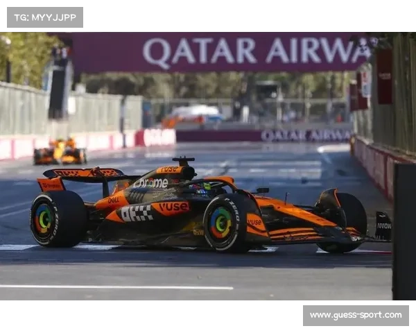 维斯塔潘起步切线领跑,皮亚斯特里尝试超越未果 维斯塔潘起步切线领跑,皮亚斯特里尝试超越未果