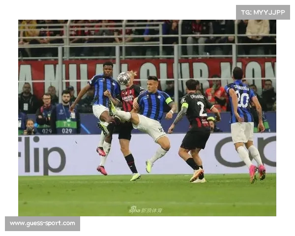 阿贾克斯4-2逆转卡拉巴赫,结束欧冠五连败颓势 阿贾克斯4-2逆转卡拉巴赫,结束欧冠五连败颓势